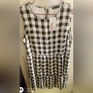 Pretty Garden Summer Dress NWT